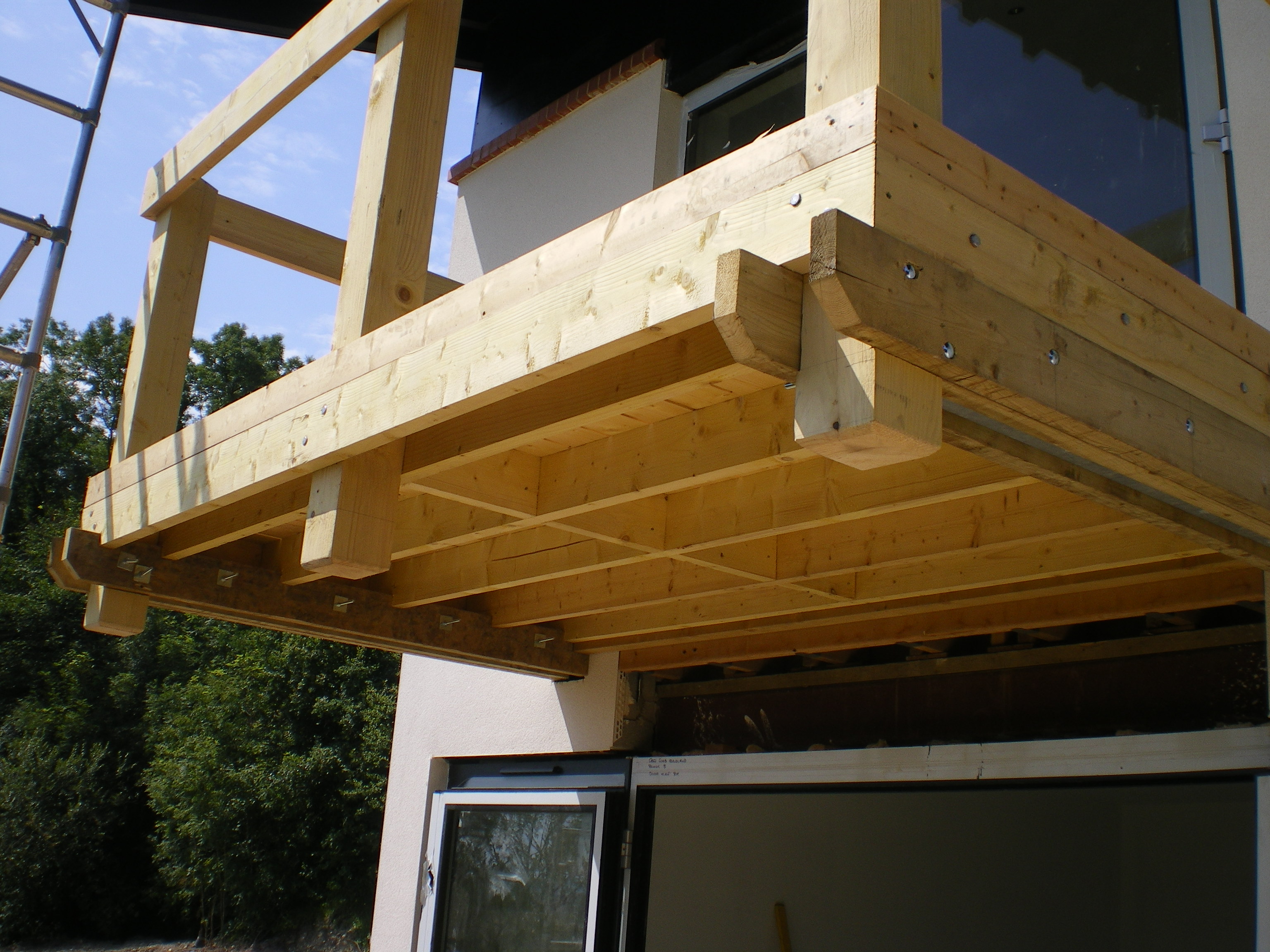 Large Deck – Bridgend